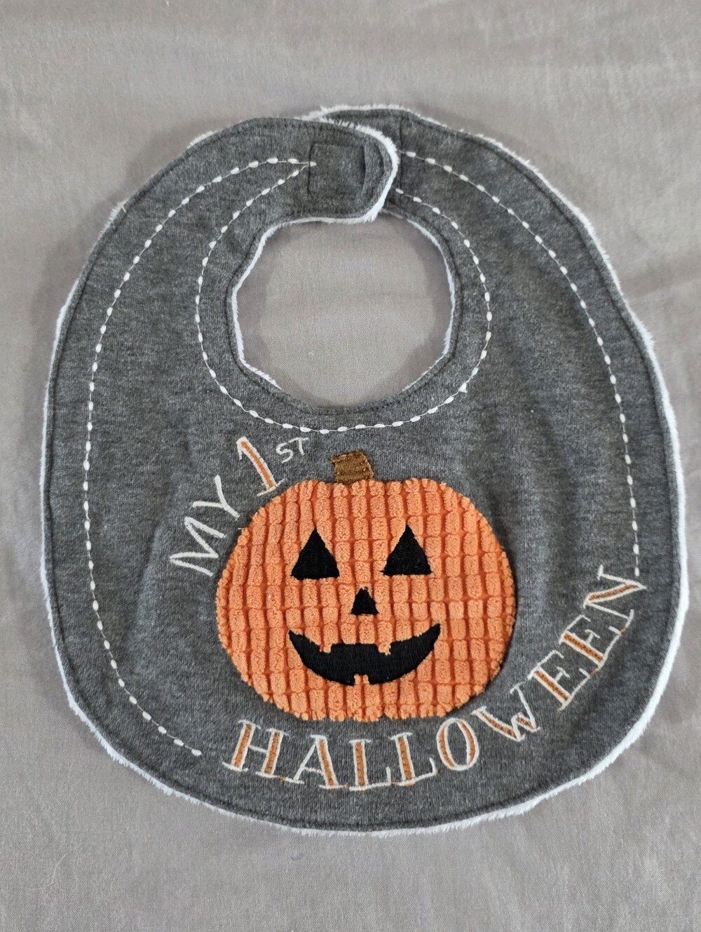 NWOT Mud Pie My 1st Halloween Pumpkin Emboridered Baby Bib